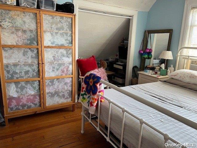 Single Family Beverley  Brooklyn, NY 11218, MLS-L3482876-20