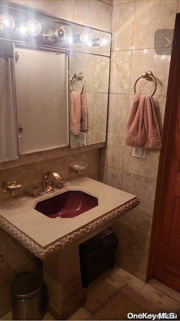 Single Family Beverley  Brooklyn, NY 11218, MLS-L3482876-7