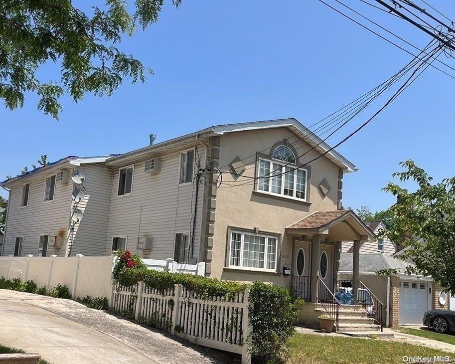 Single Family Caney  Queens, NY 11422, MLS-L3483953-2