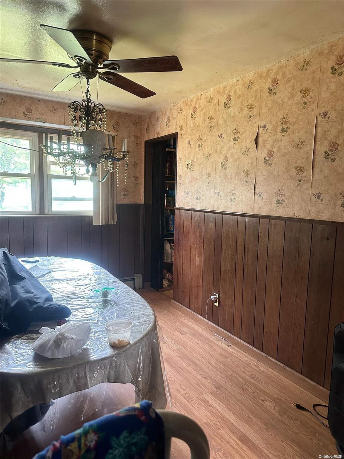 Single Family Spruce  Suffolk County, NY 11701, MLS-L3484250-19