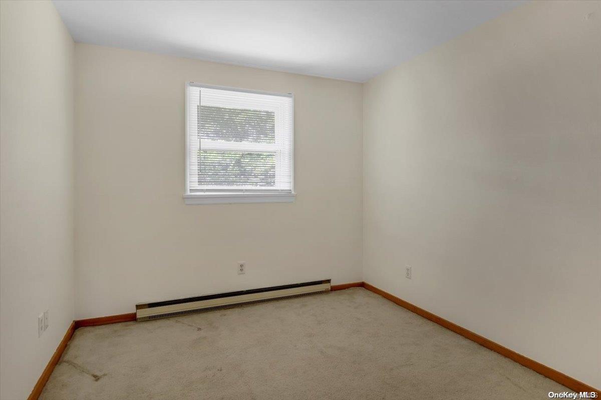 Single Family Pine Neck Suffolk County, NY 11971, MLS-L3487080-30