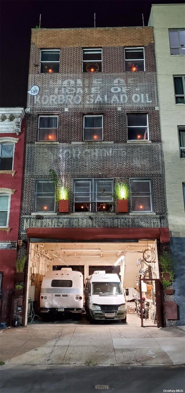 Commercial Sale Montrose  Brooklyn, NY 11206, MLS-L3489221-2