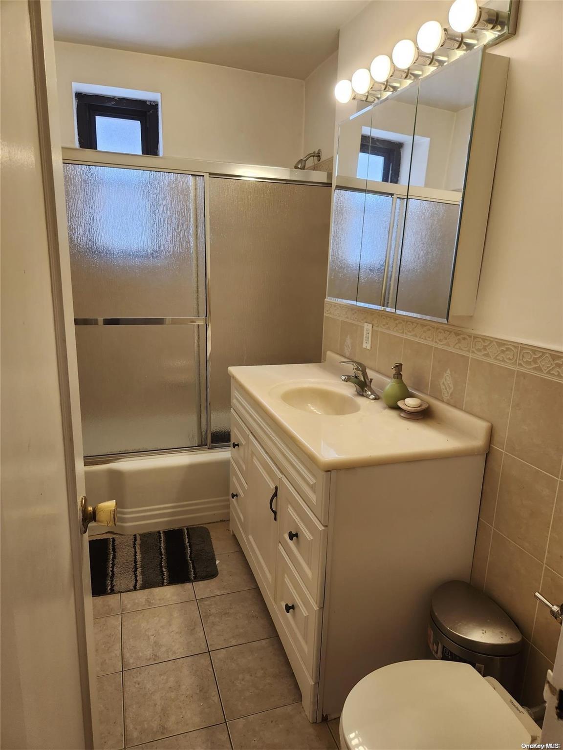 Coop 32  Queens, NY 11369, MLS-L3490668-4