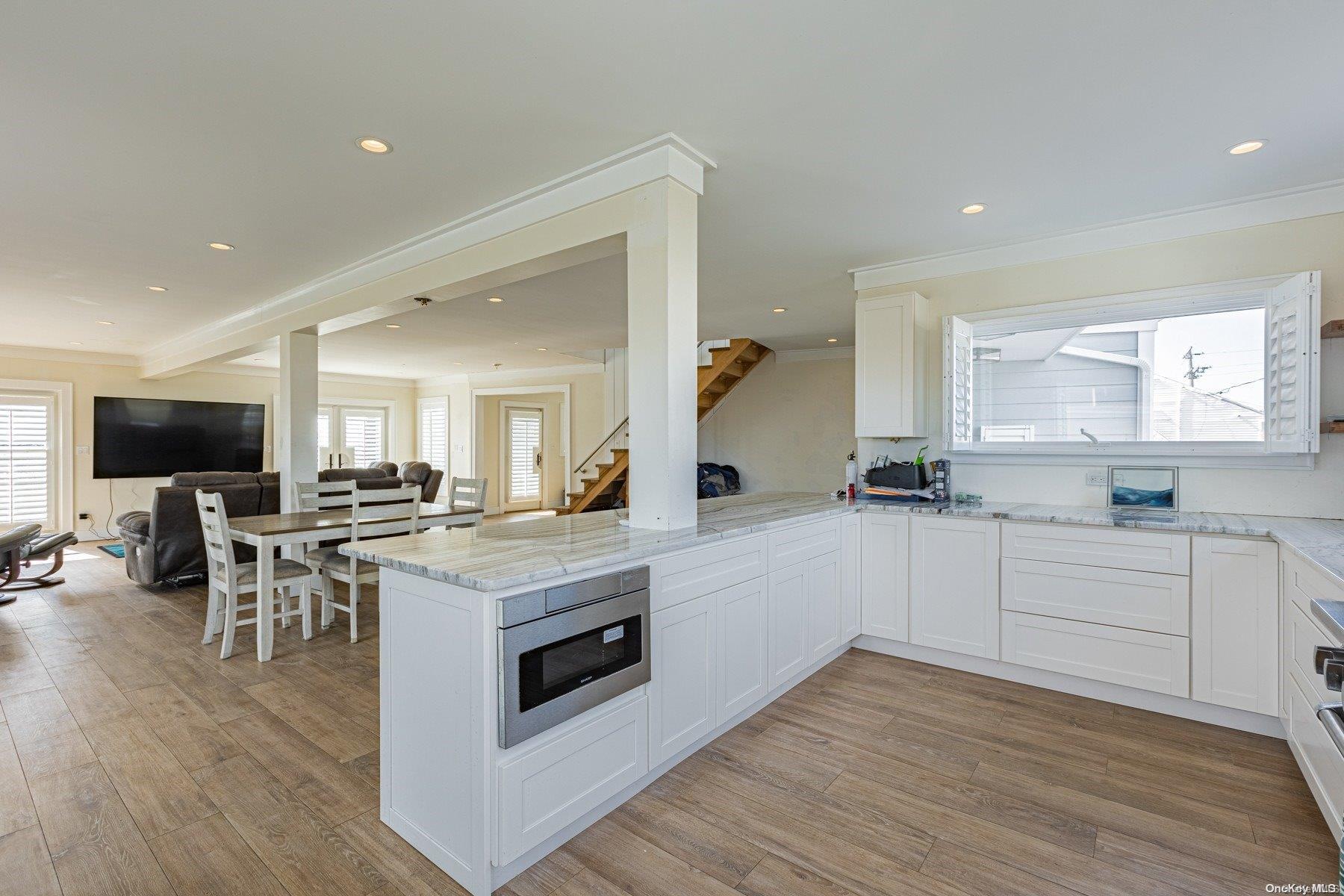 Single Family Bay 9th  Suffolk County, NY 11795, MLS-L3492708-13
