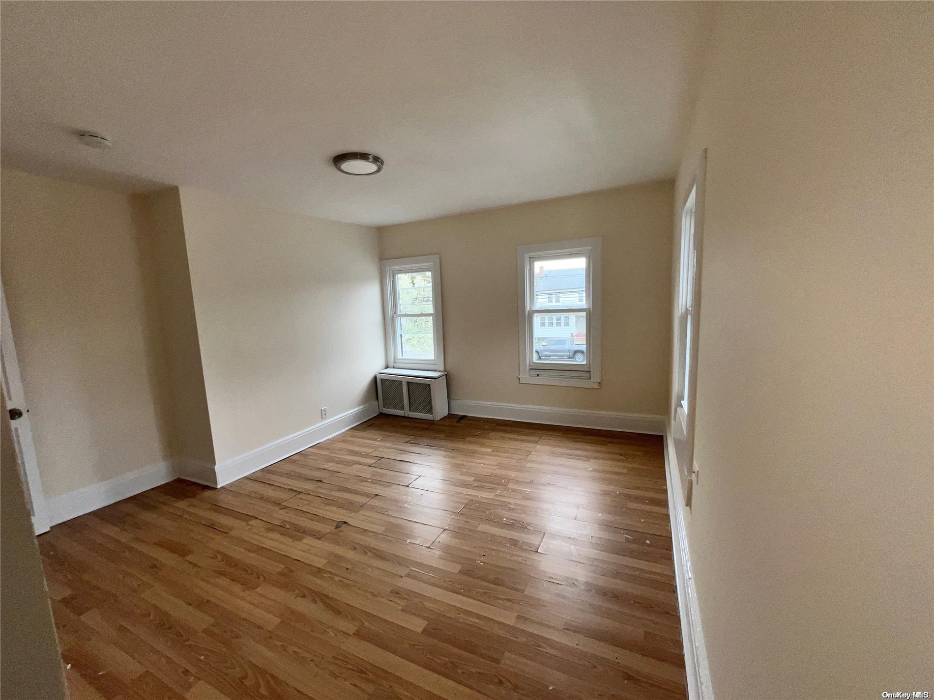 Single Family Thorne  Nassau County, NY 11550, MLS-L3496667-13