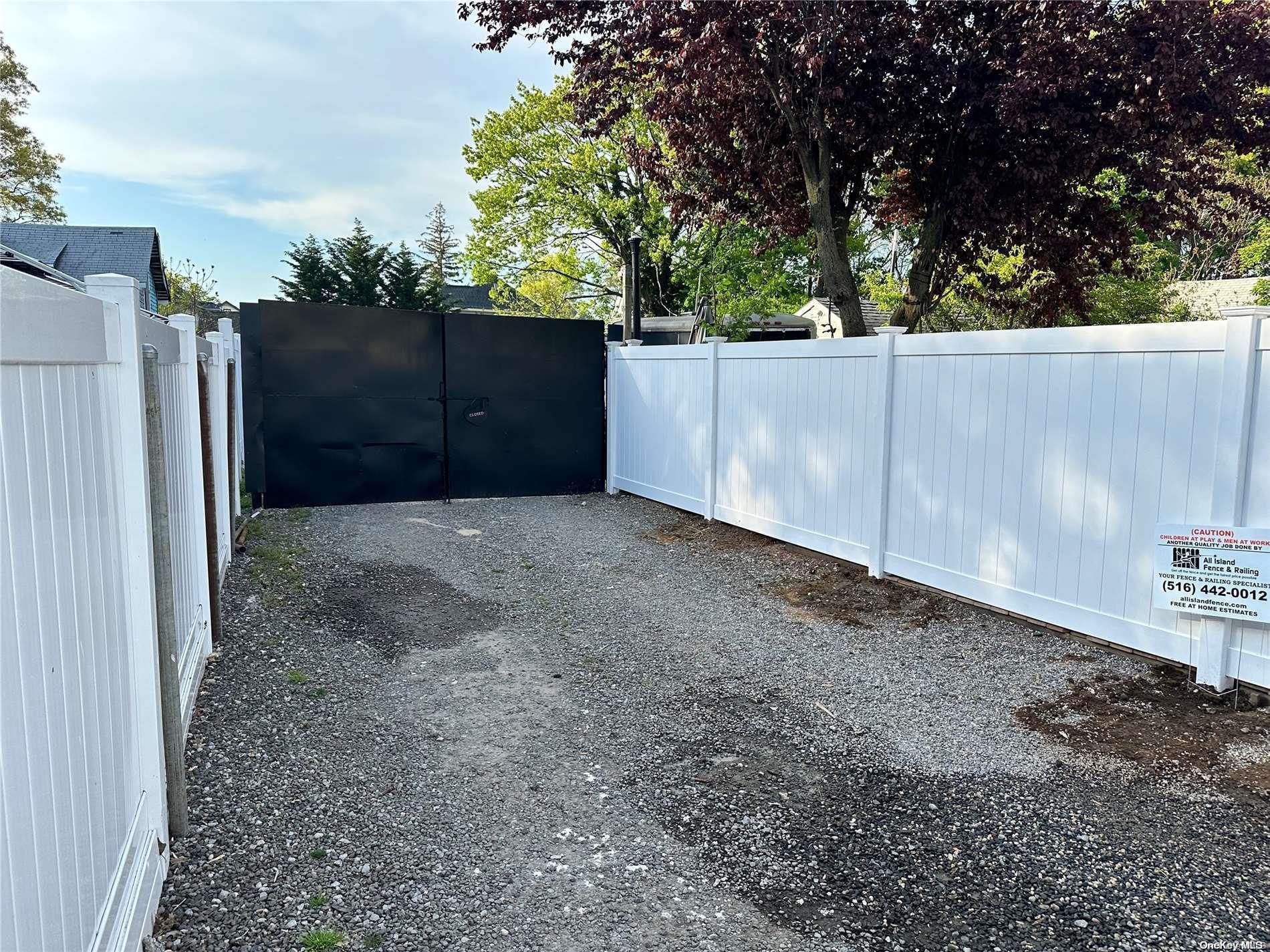 Single Family Thorne  Nassau County, NY 11550, MLS-L3496667-22