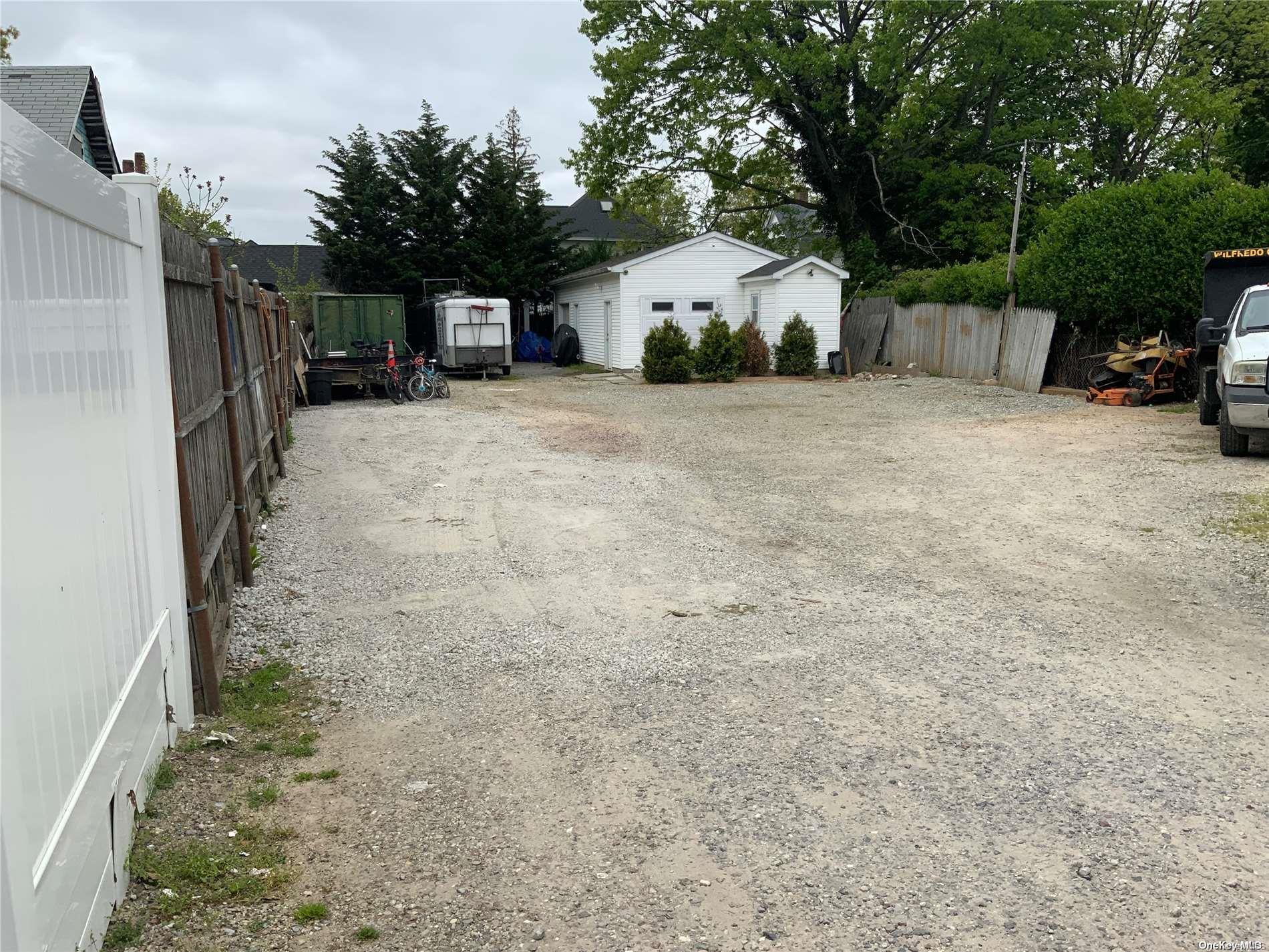 Single Family Thorne  Nassau County, NY 11550, MLS-L3496667-25