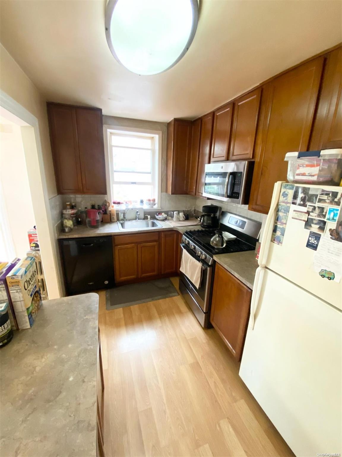 Single Family 47th  Queens, NY 11105, MLS-L3501188-3