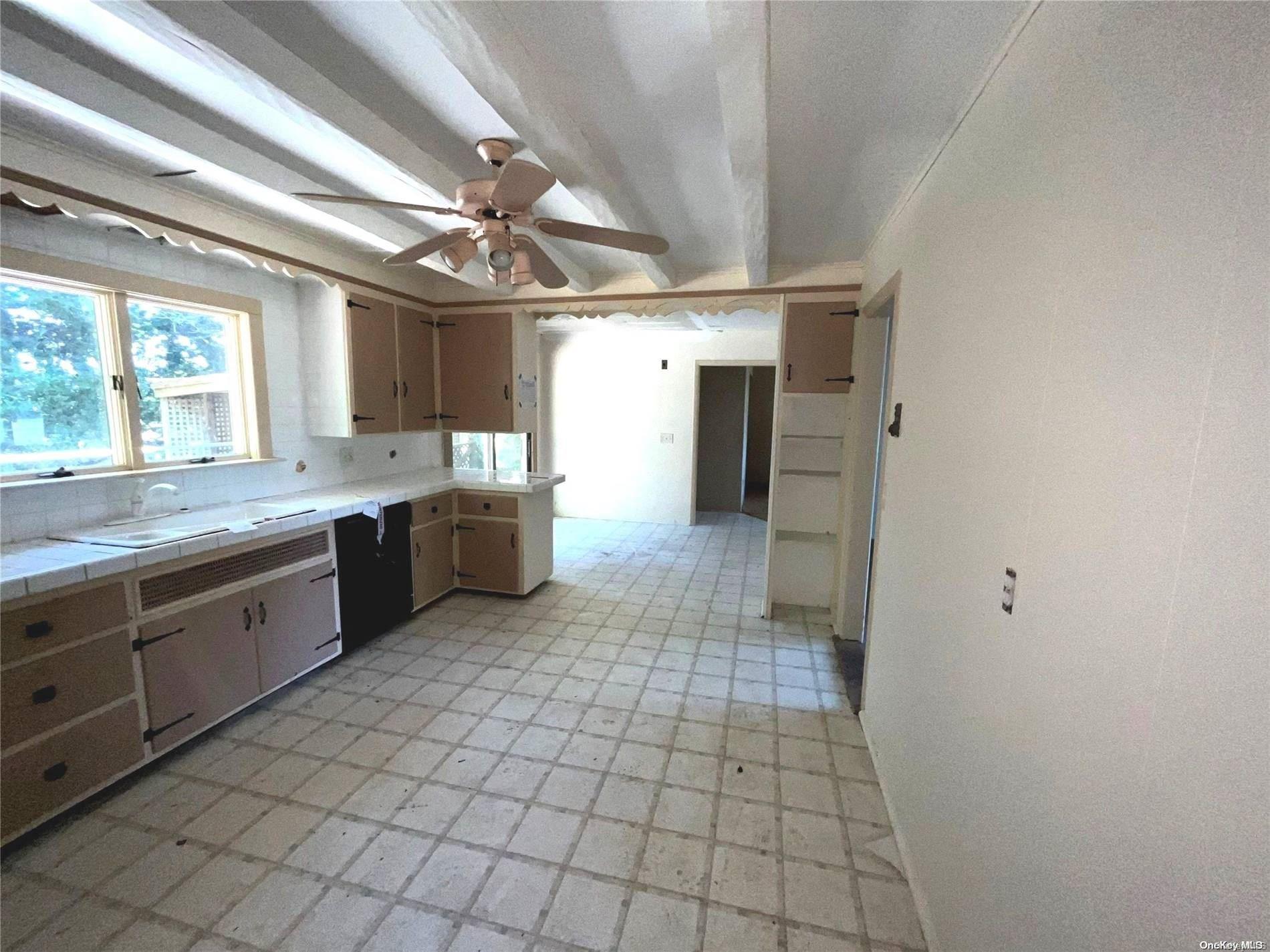 Single Family County Road 48  Suffolk County, NY 11935, MLS-L3501386-10