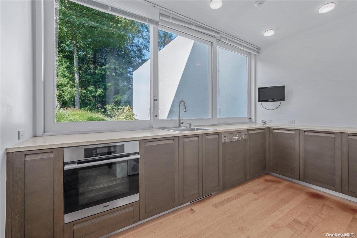 Single Family Bessel  Westchester County, NY 10514, MLS-L3506993-13