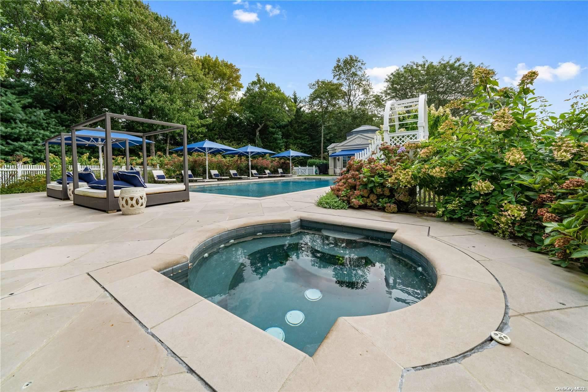 Single Family Cedar Swamp  Nassau County, NY 11545, MLS-L3507978-26