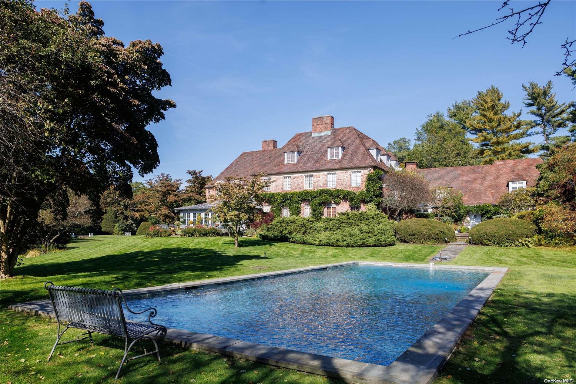 Single Family Muttontown  Nassau County, NY 11791, MLS-L3508908-16