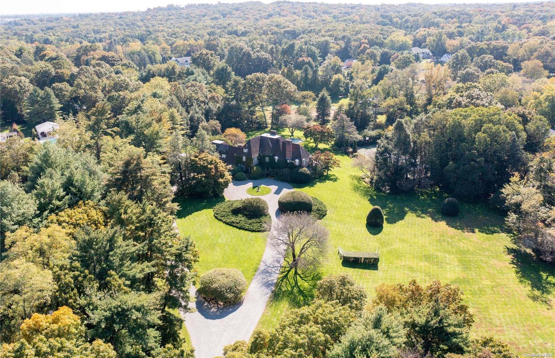 Single Family Muttontown  Nassau County, NY 11791, MLS-L3508908-18
