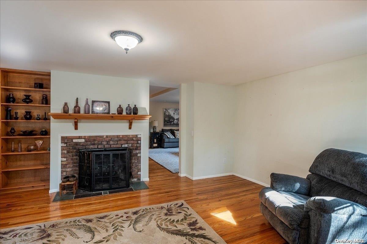 Single Family Yennecott  Suffolk County, NY 11971, MLS-L3509055-12