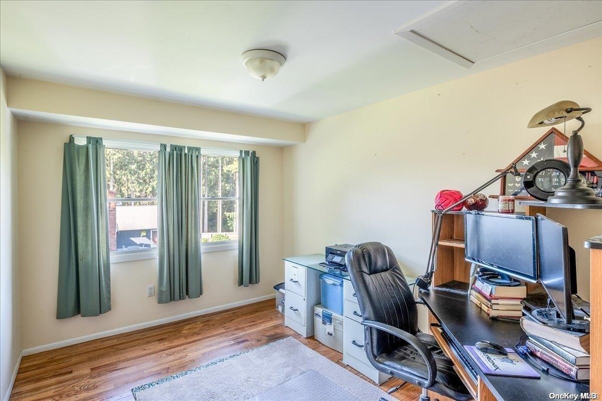 Single Family Yennecott  Suffolk County, NY 11971, MLS-L3509055-19