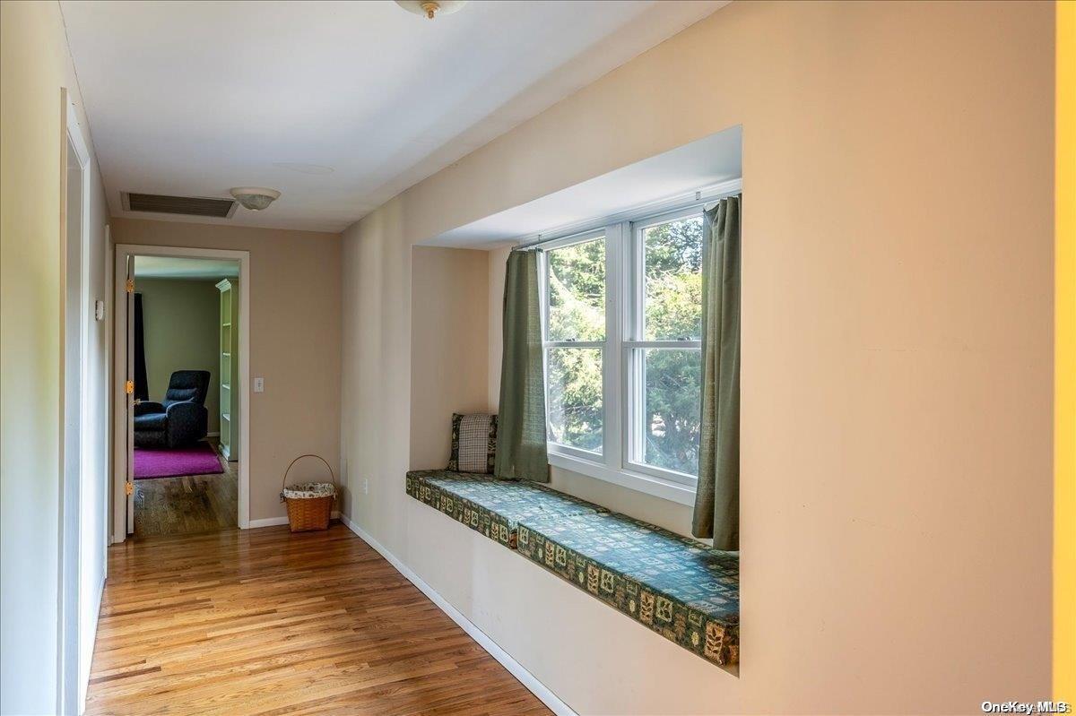 Single Family Yennecott  Suffolk County, NY 11971, MLS-L3509055-26