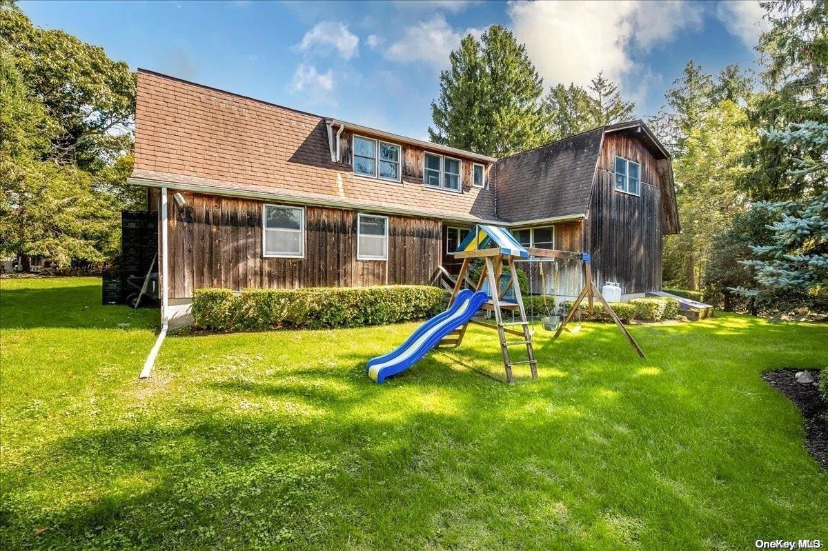 Single Family Yennecott  Suffolk County, NY 11971, MLS-L3509055-3