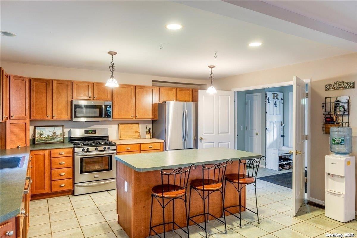 Single Family Yennecott  Suffolk County, NY 11971, MLS-L3509055-8