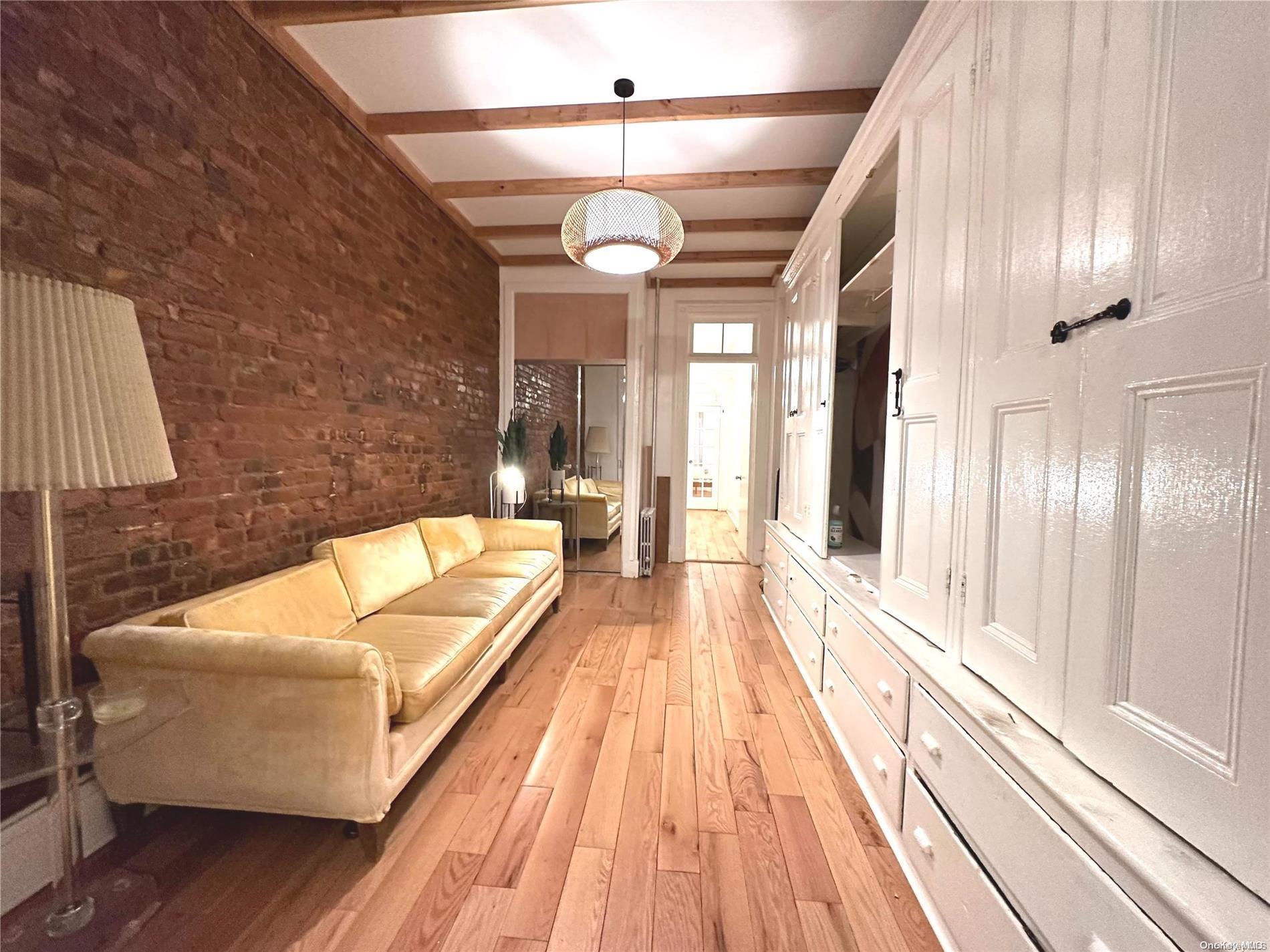 Commercial Sale Kingsland  Brooklyn, NY 11222, MLS-L3510598-2