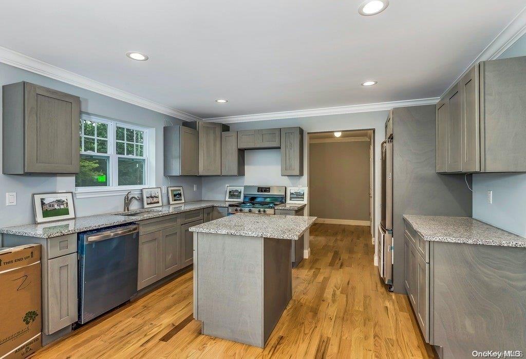 Single Family Mt. Sinai Coram  Suffolk County, NY 11727, MLS-L3512242-6