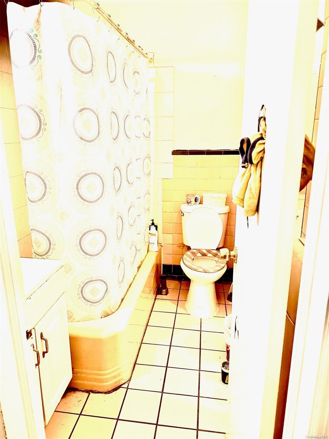 Single Family Austin  Queens, NY 11375, MLS-L3512290-4