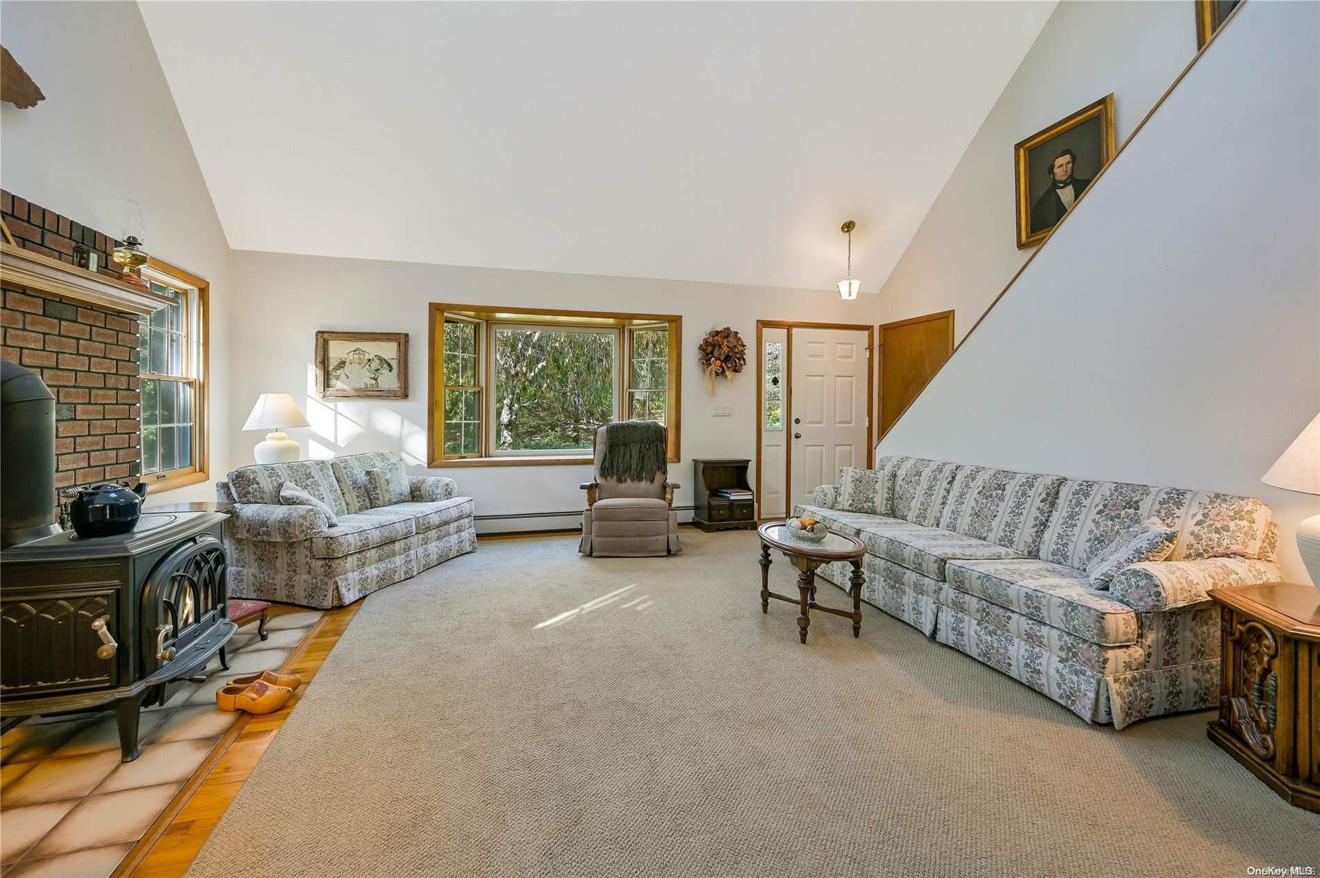Single Family Trail  Suffolk County, NY 11976, MLS-L3512621-4