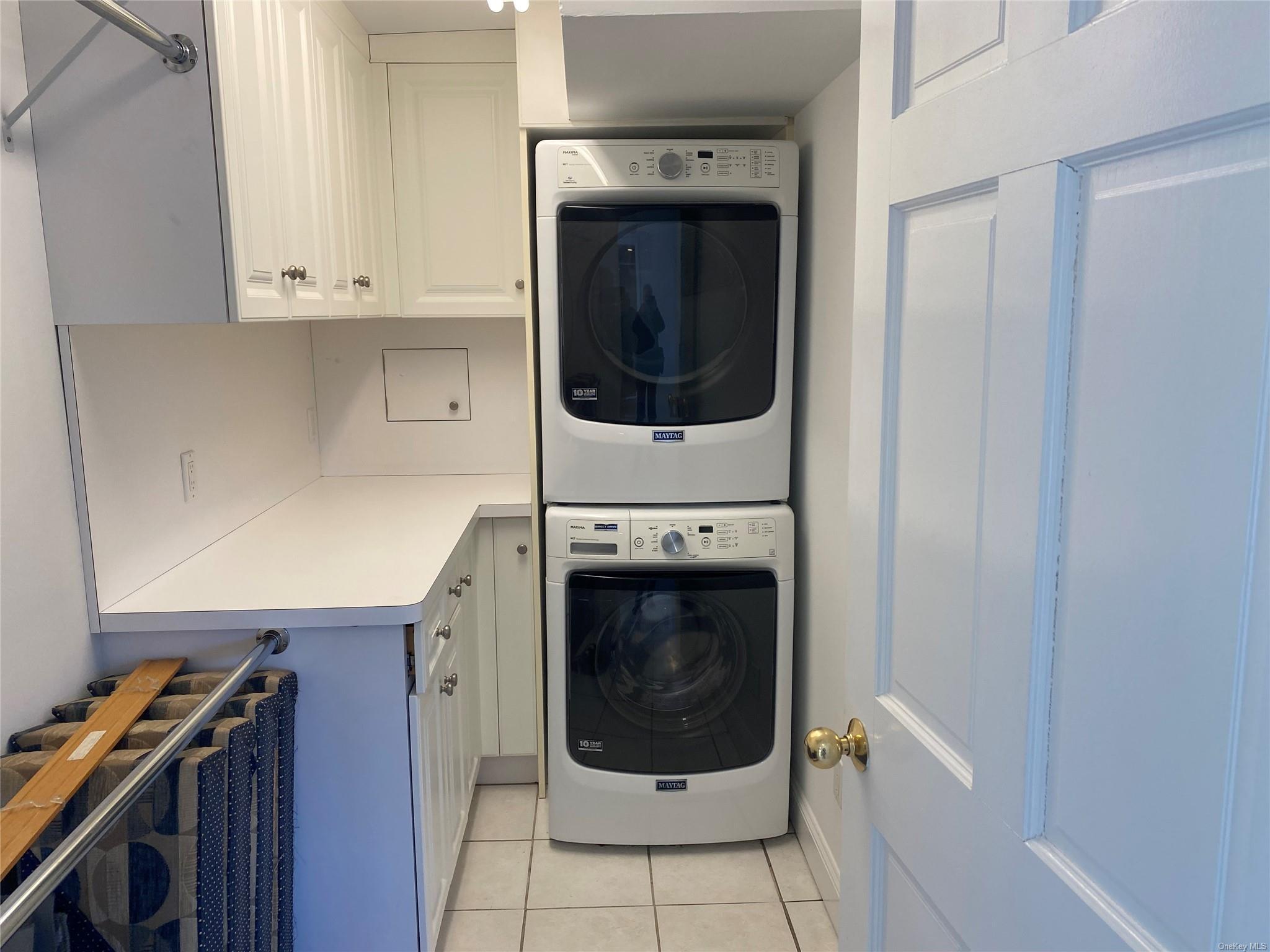 Single Family Union  Suffolk County, NY 11934, MLS-L3515641-16