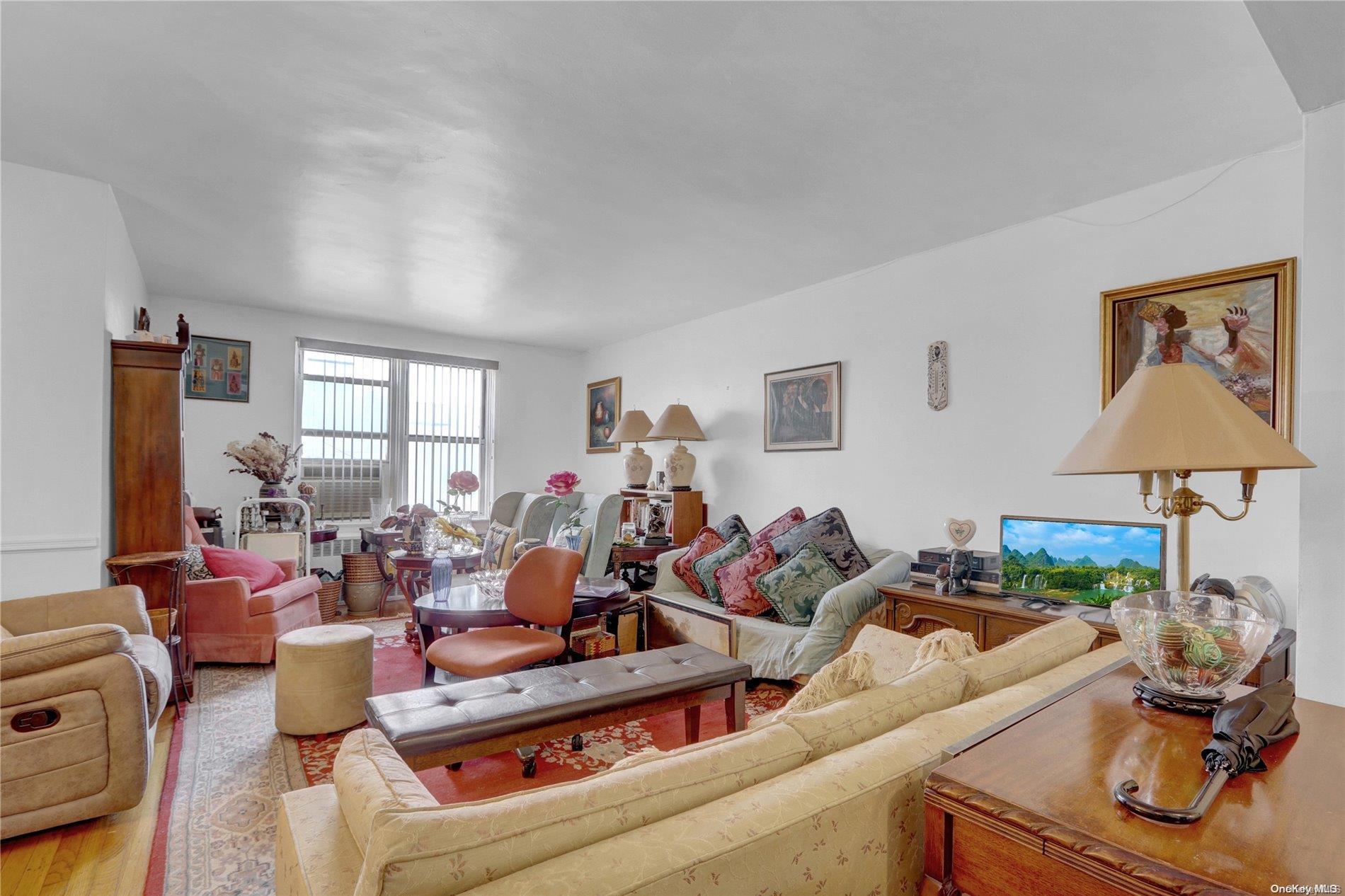 Coop 201st  Bronx, NY 10458, MLS-L3516340-15