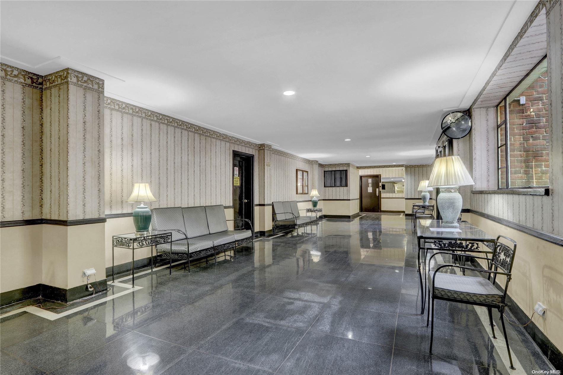 Coop 201st  Bronx, NY 10458, MLS-L3516340-5