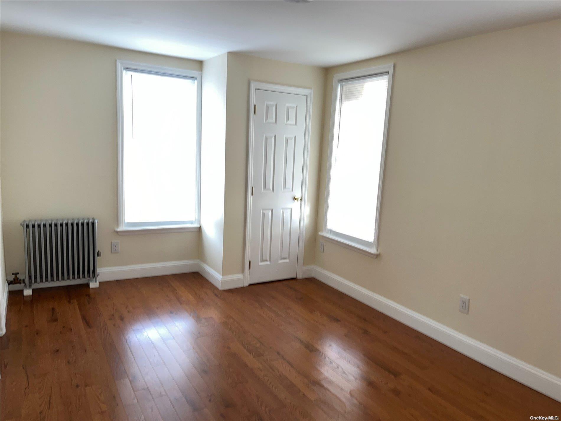 Single Family Foothill  Queens, NY 11423, MLS-L3516531-14