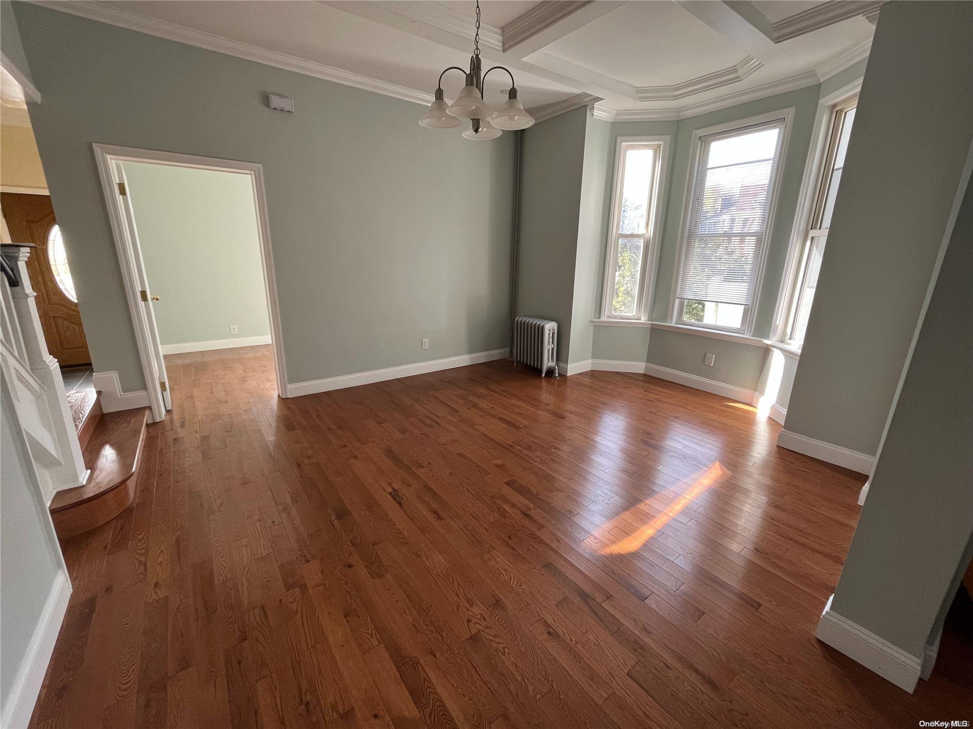 Single Family Foothill  Queens, NY 11423, MLS-L3516531-7