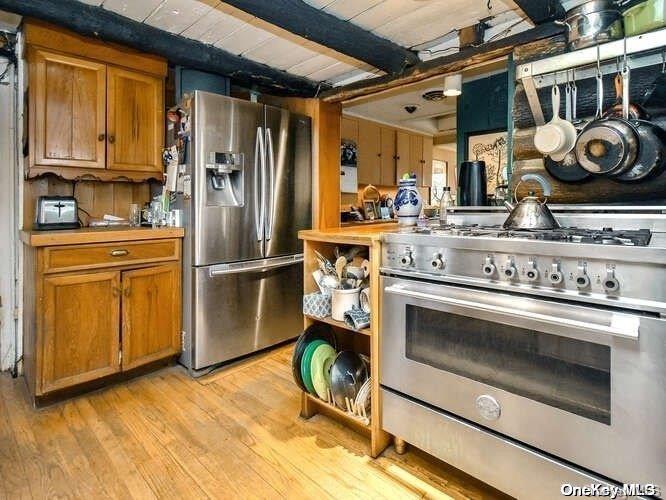 Single Family Piping Rock  Nassau County, NY 11560, MLS-L3518880-20