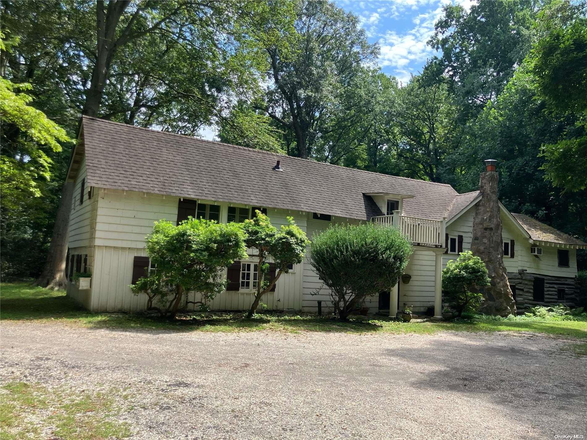 Single Family Piping Rock  Nassau County, NY 11560, MLS-L3518880-3