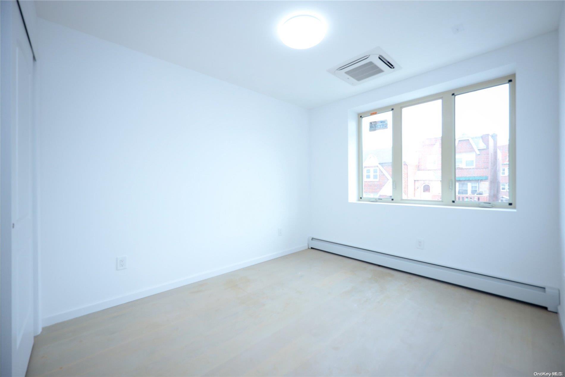 Single Family 58th Street  Queens, NY 11377, MLS-L3520179-13
