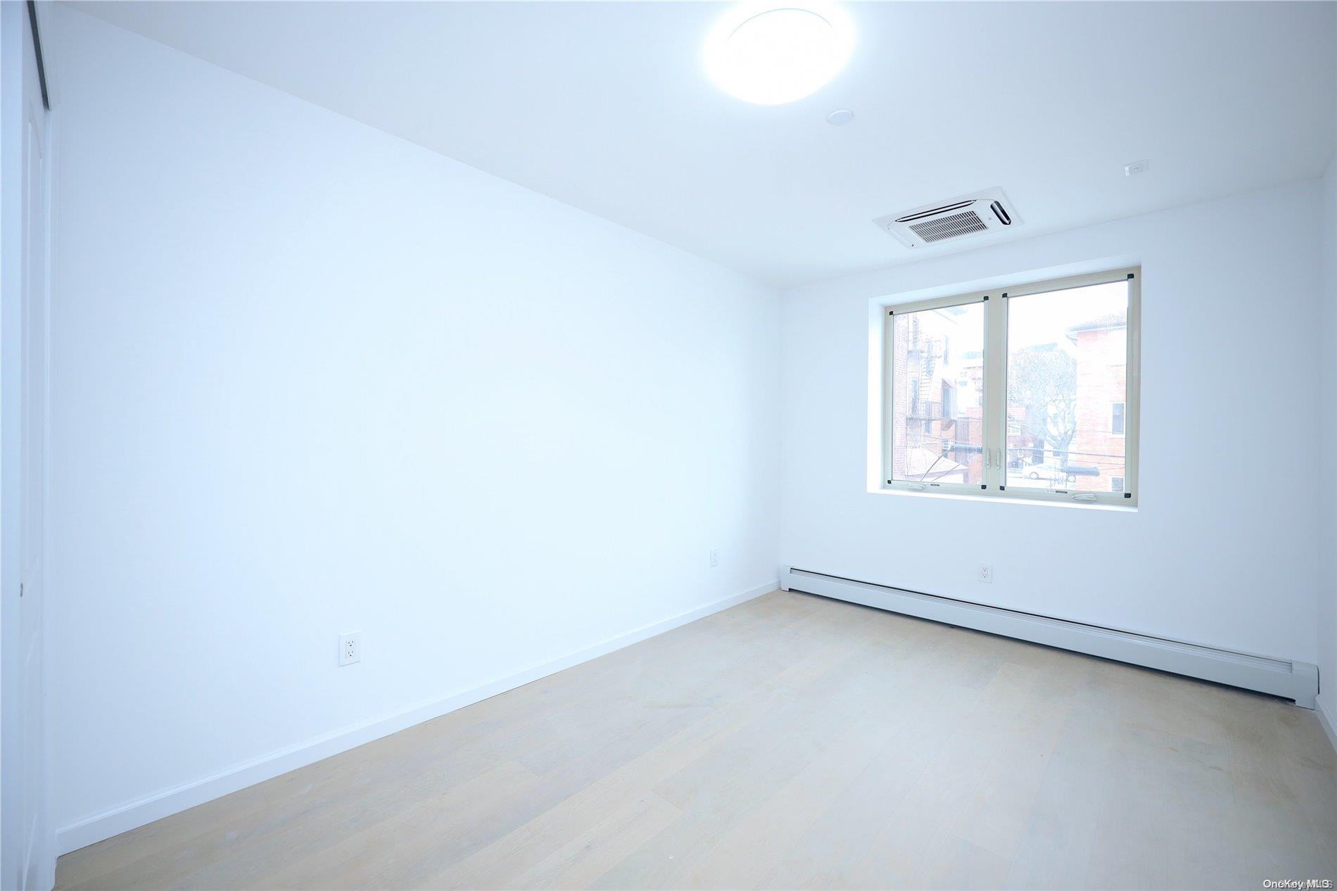 Single Family 58th Street  Queens, NY 11377, MLS-L3520179-15