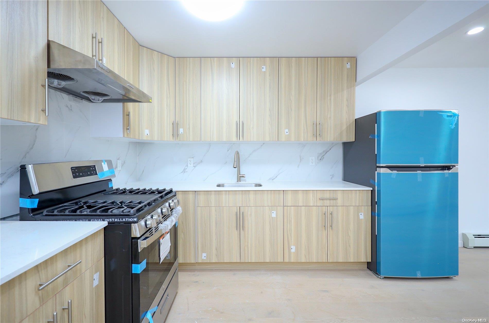Single Family 58th Street  Queens, NY 11377, MLS-L3520179-18