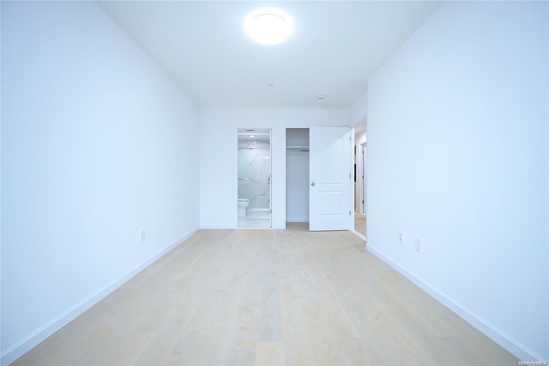 Single Family 58th Street  Queens, NY 11377, MLS-L3520179-22