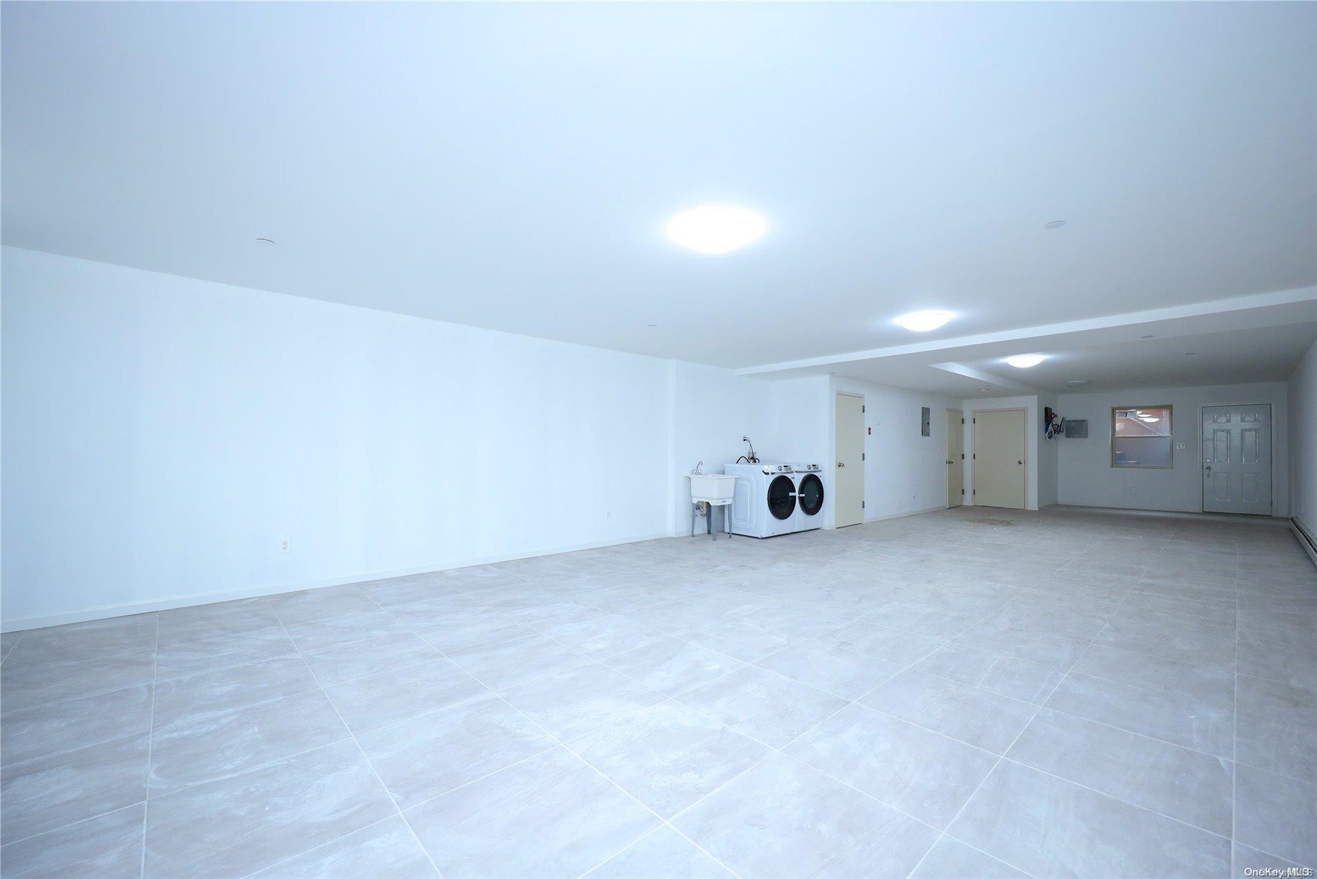 Single Family 58th Street  Queens, NY 11377, MLS-L3520179-24