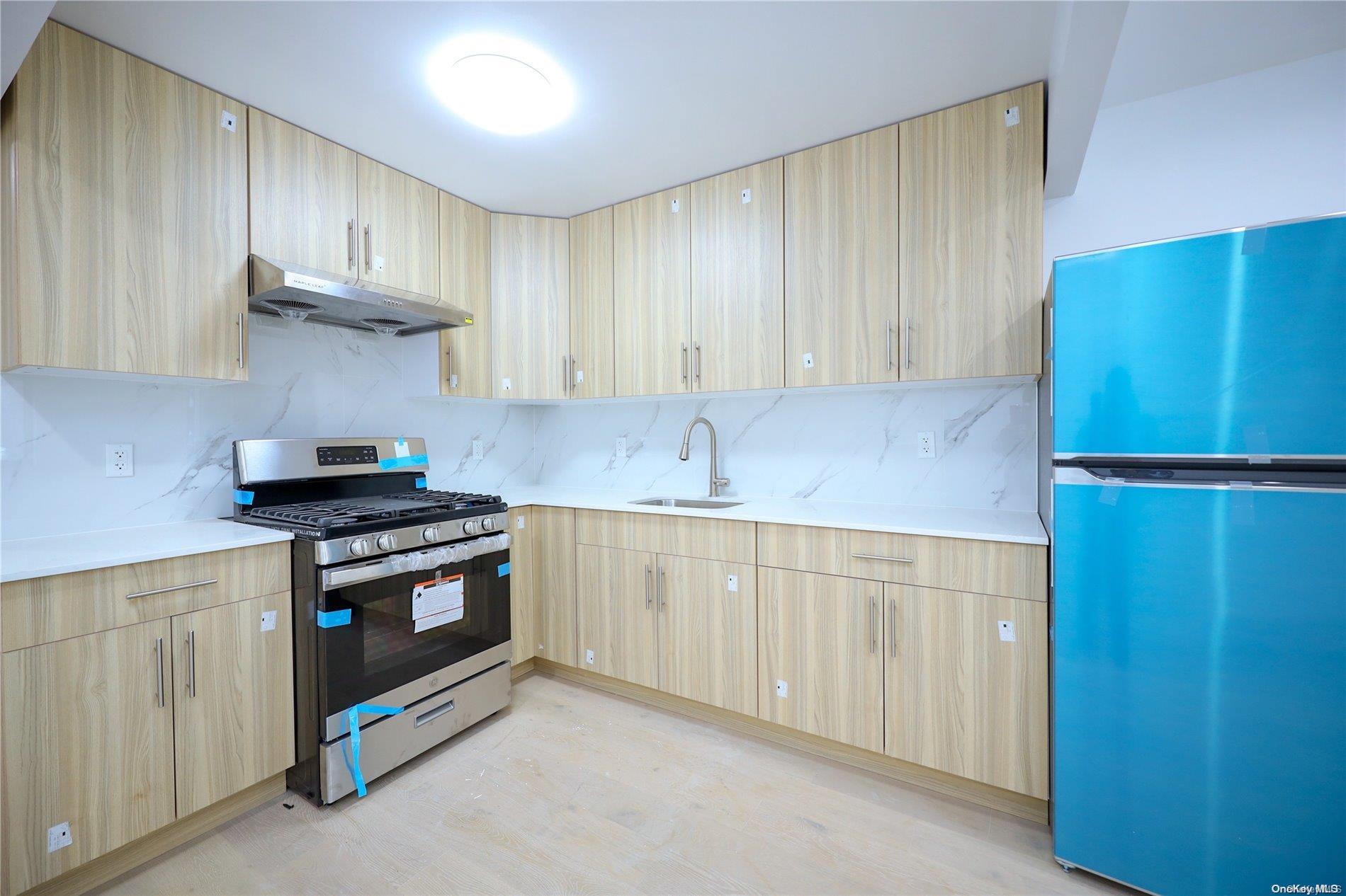 Single Family 58th Street  Queens, NY 11377, MLS-L3520179-26