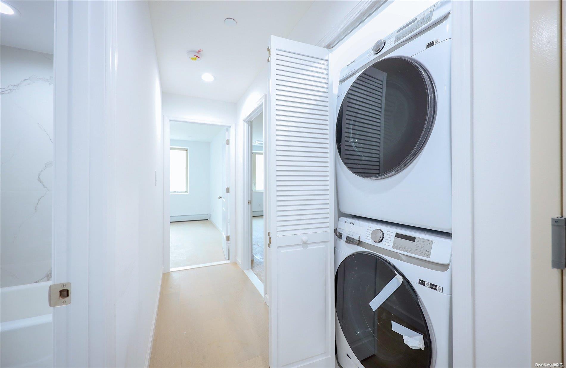 Single Family 58th Street  Queens, NY 11377, MLS-L3520179-5