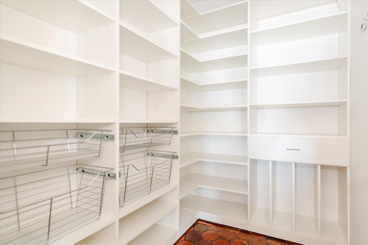 Single Family Bay Nassau County, NY 11509, MLS-L3520482-16