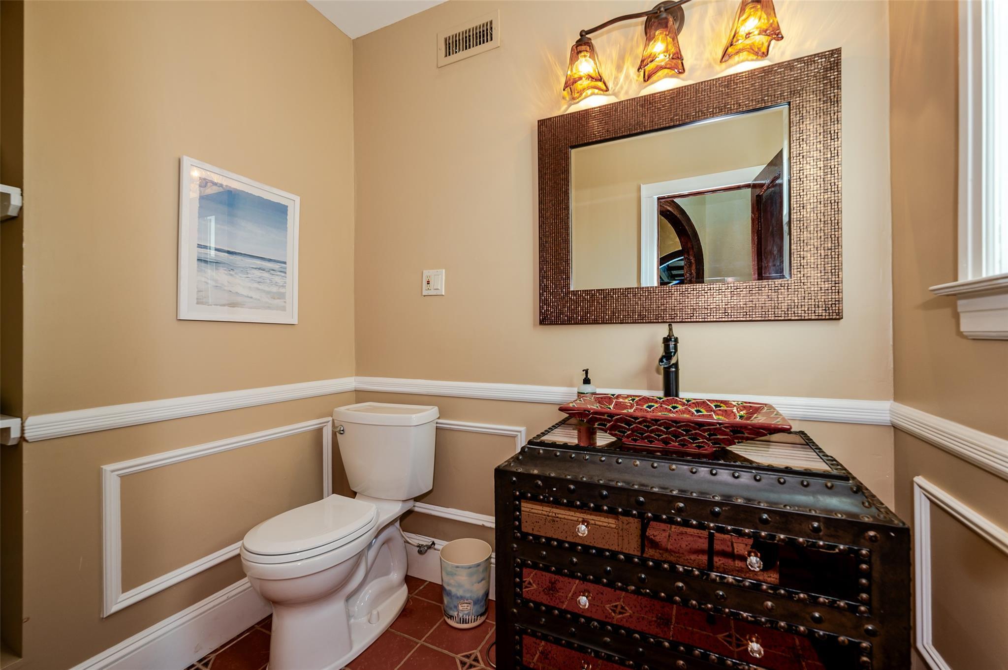 Single Family Bay Nassau County, NY 11509, MLS-L3520482-18