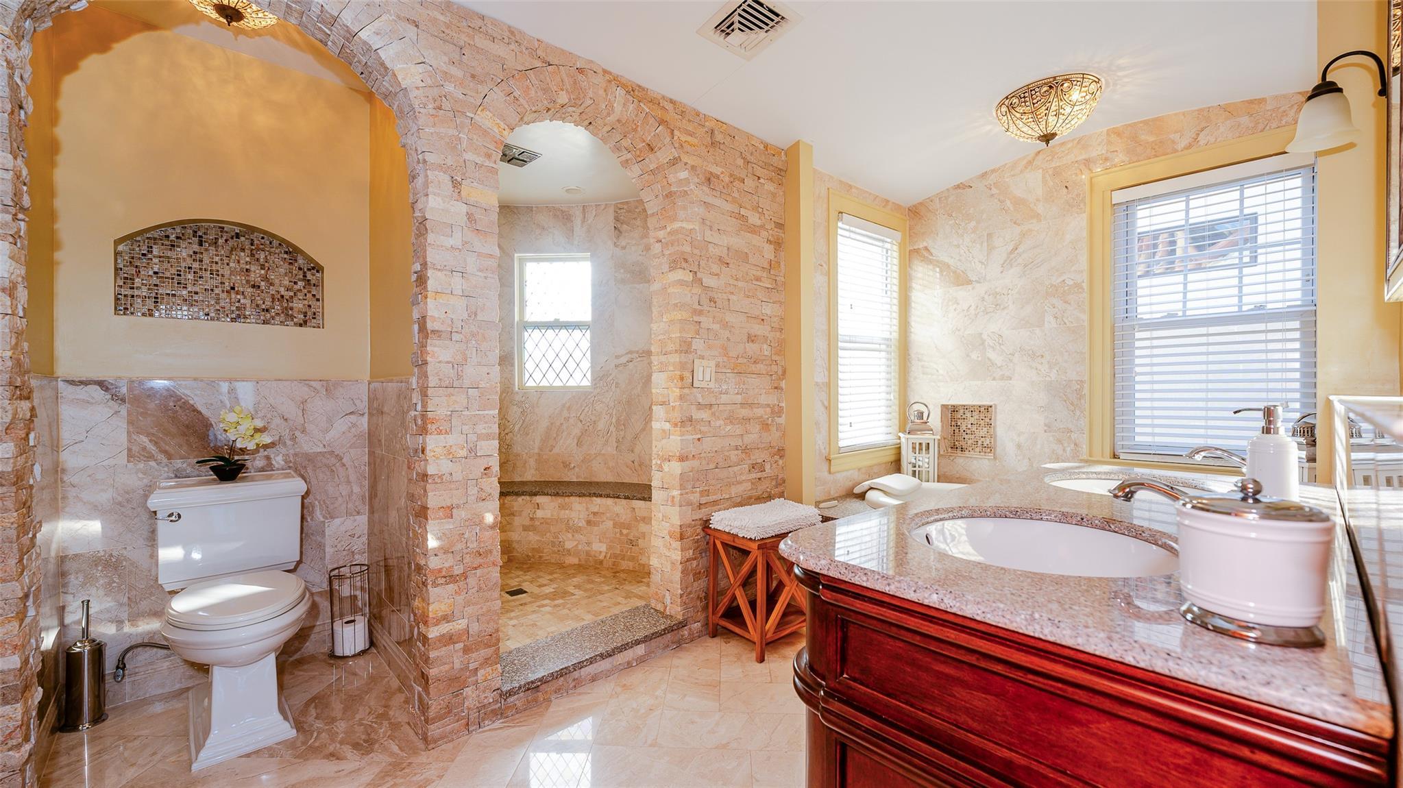 Single Family Bay Nassau County, NY 11509, MLS-L3520482-21