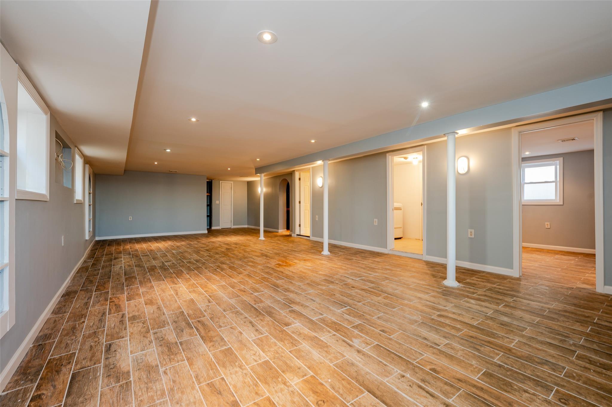 Single Family Bay Nassau County, NY 11509, MLS-L3520482-29