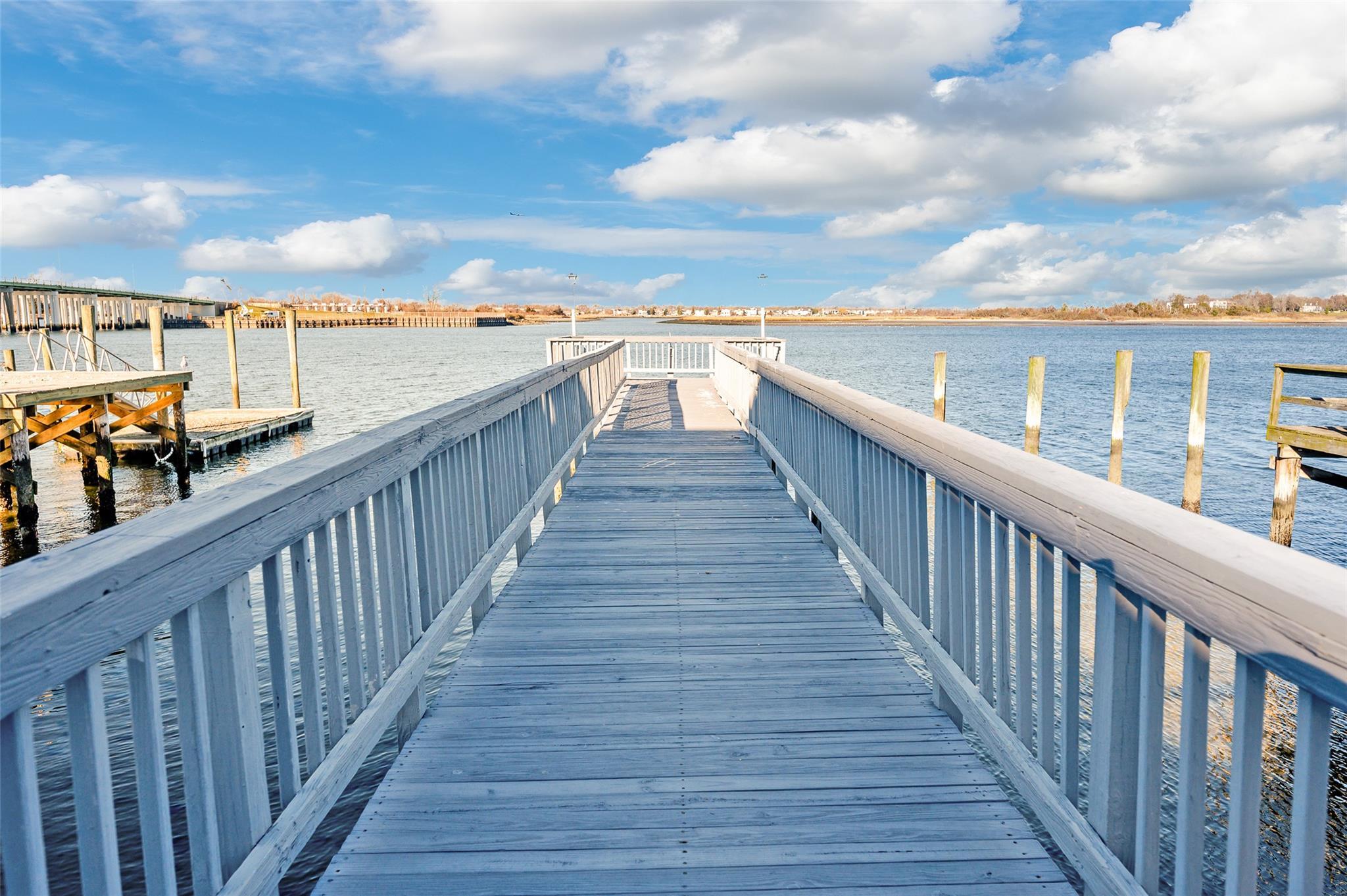 Single Family Bay Nassau County, NY 11509, MLS-L3520482-3