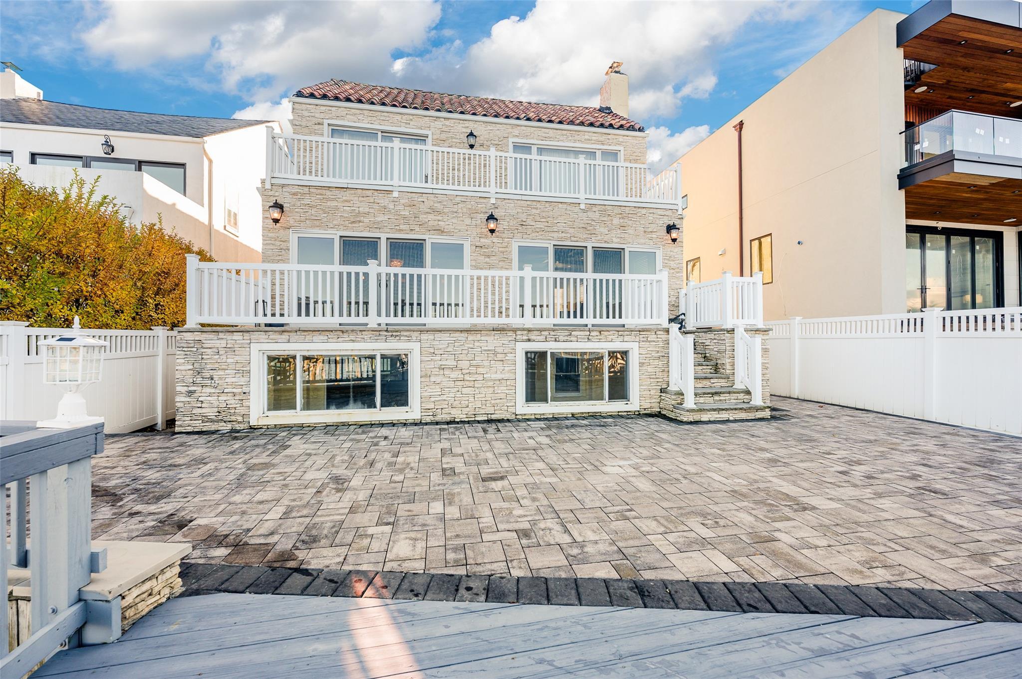 Single Family Bay Nassau County, NY 11509, MLS-L3520482-41