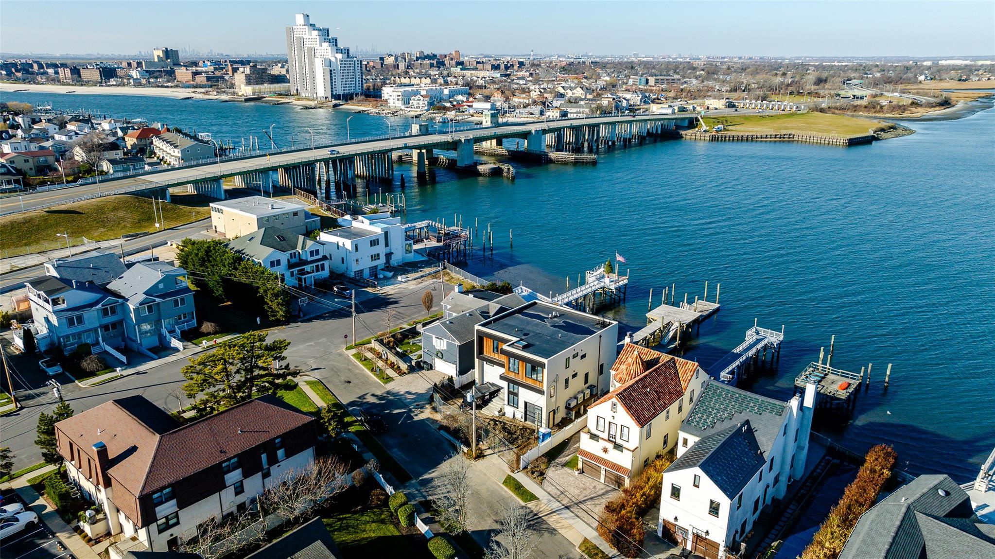 Single Family Bay Nassau County, NY 11509, MLS-L3520482-48