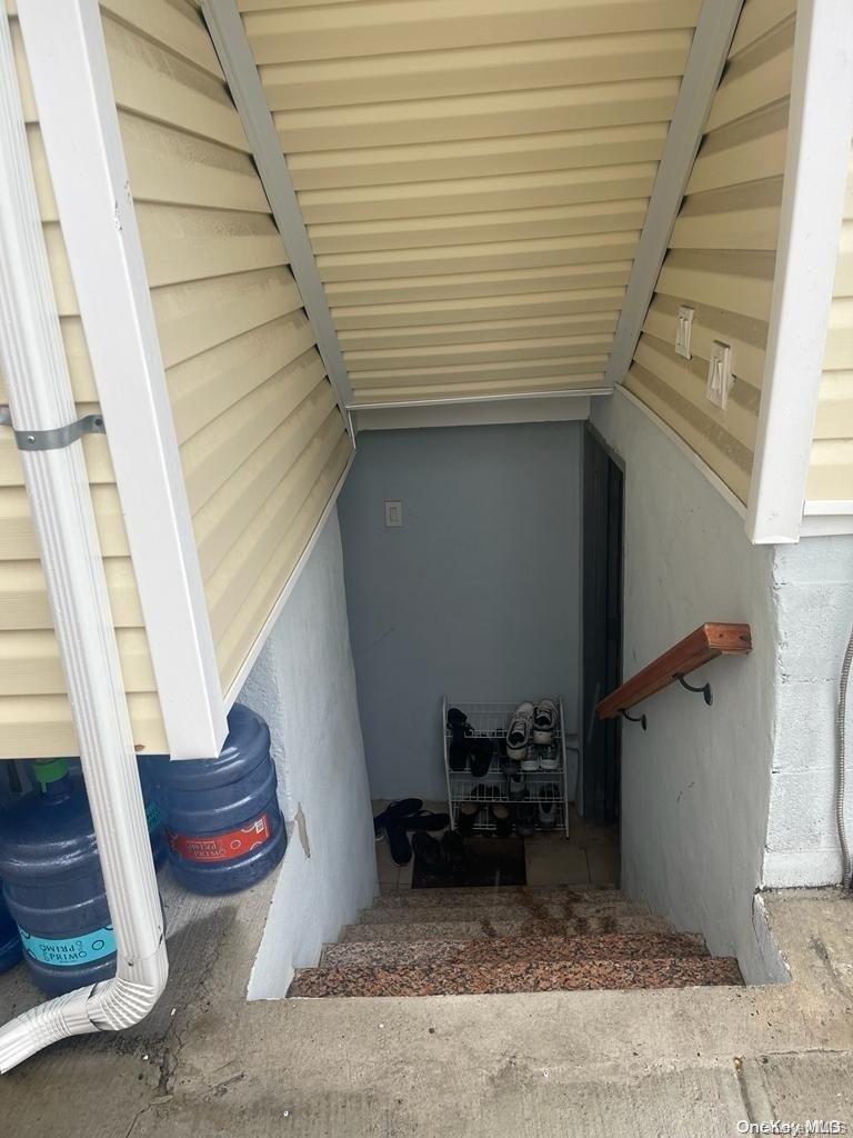 Single Family 212th  Queens, NY 11428, MLS-L3521858-32