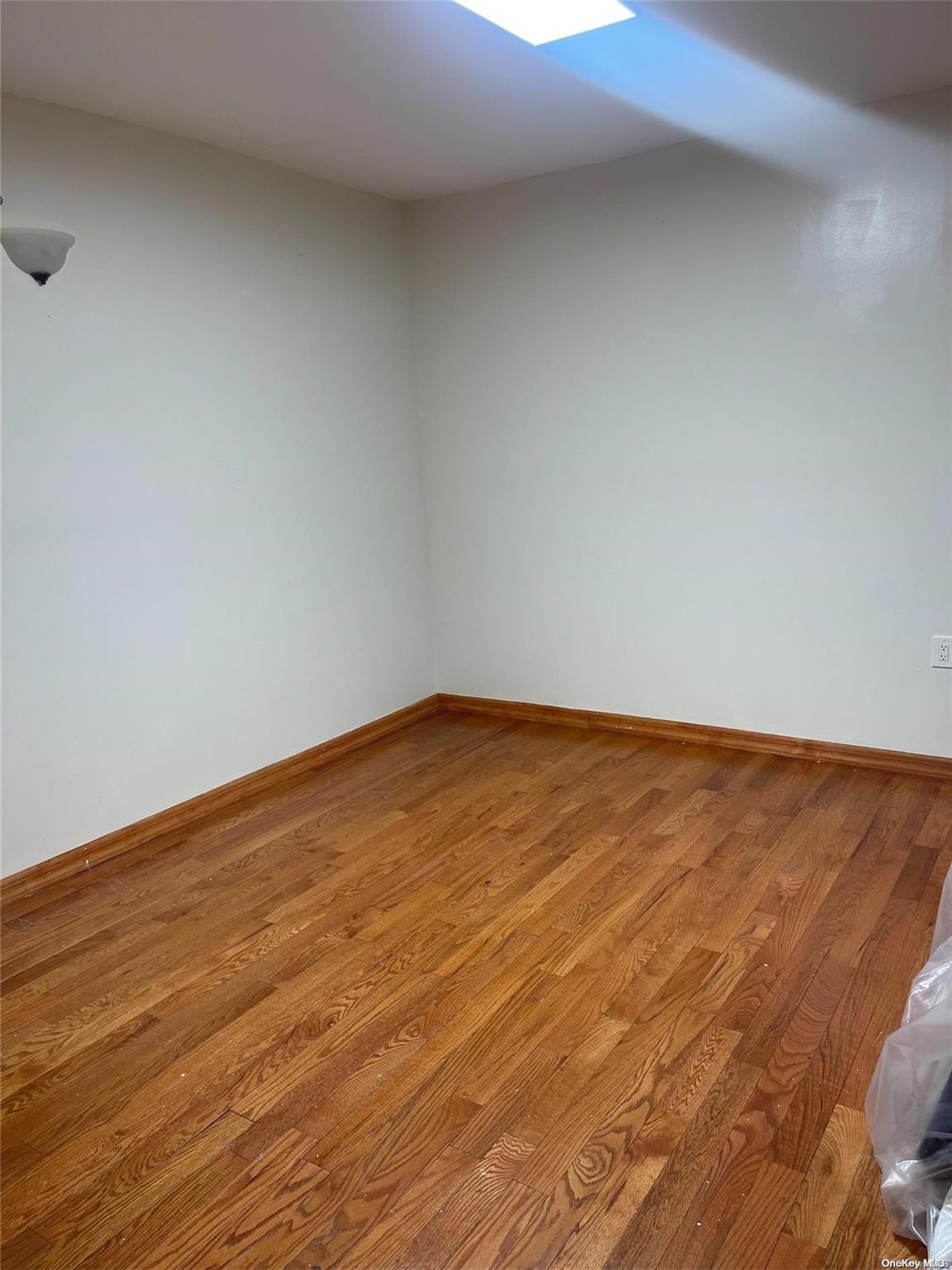 Single Family 212th  Queens, NY 11428, MLS-L3521858-6