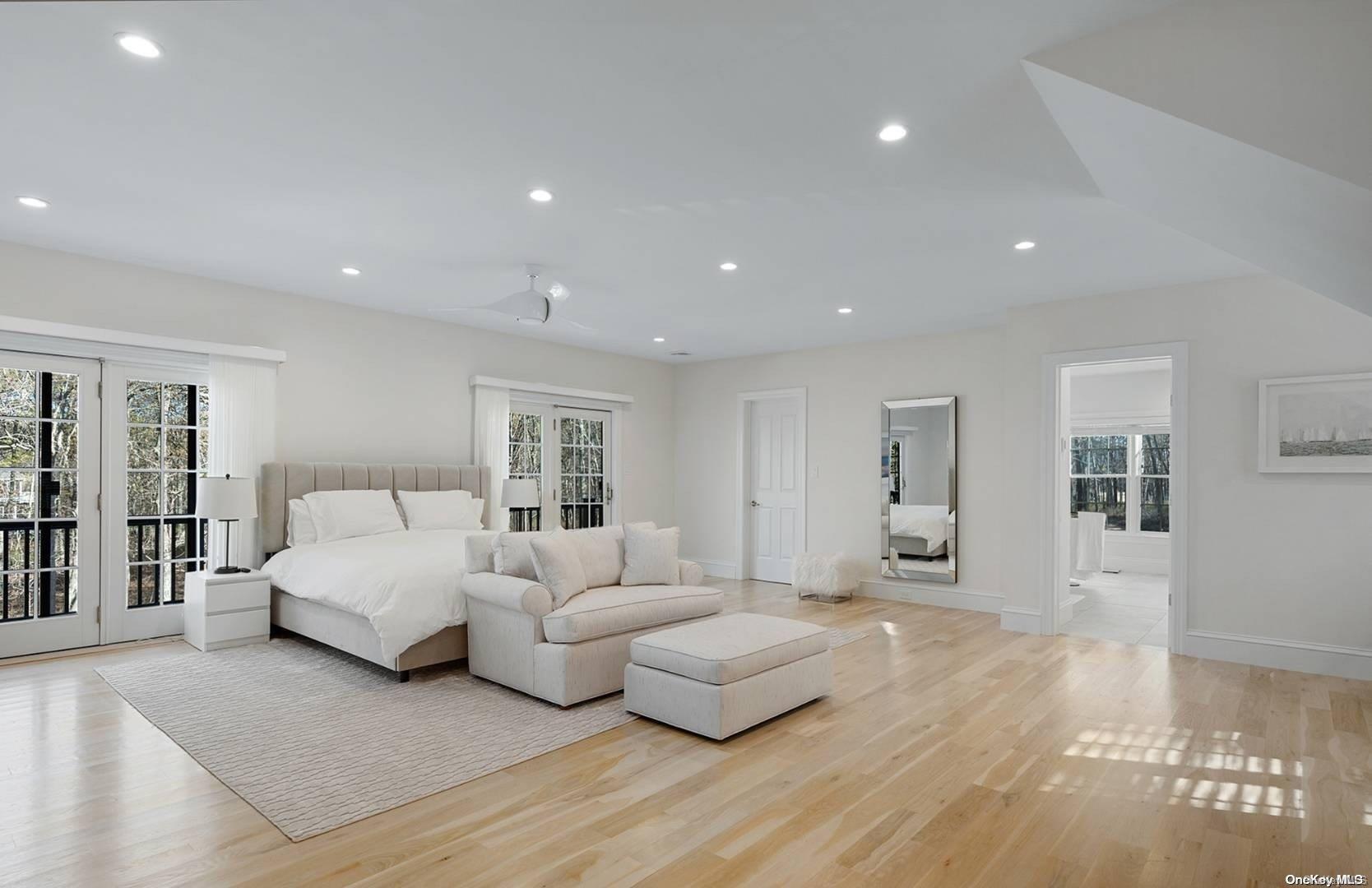Single Family Edge Of Woods  Suffolk County, NY 11976, MLS-L3522769-13